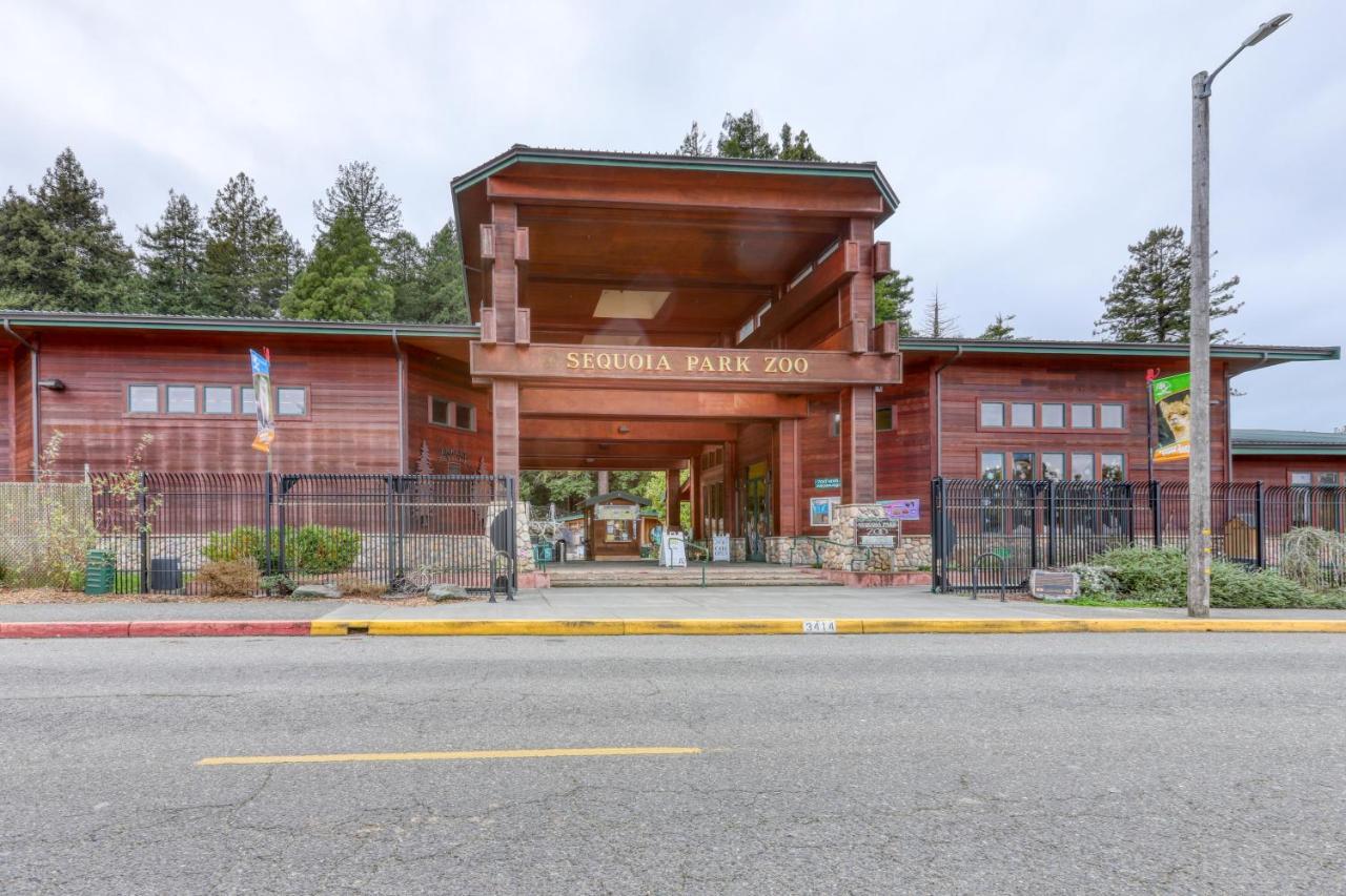 Buhne Terrace Bungalow Юрика Екстериор снимка